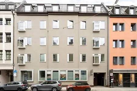 Grand Close To The Isar And Citycenter Lägenhet